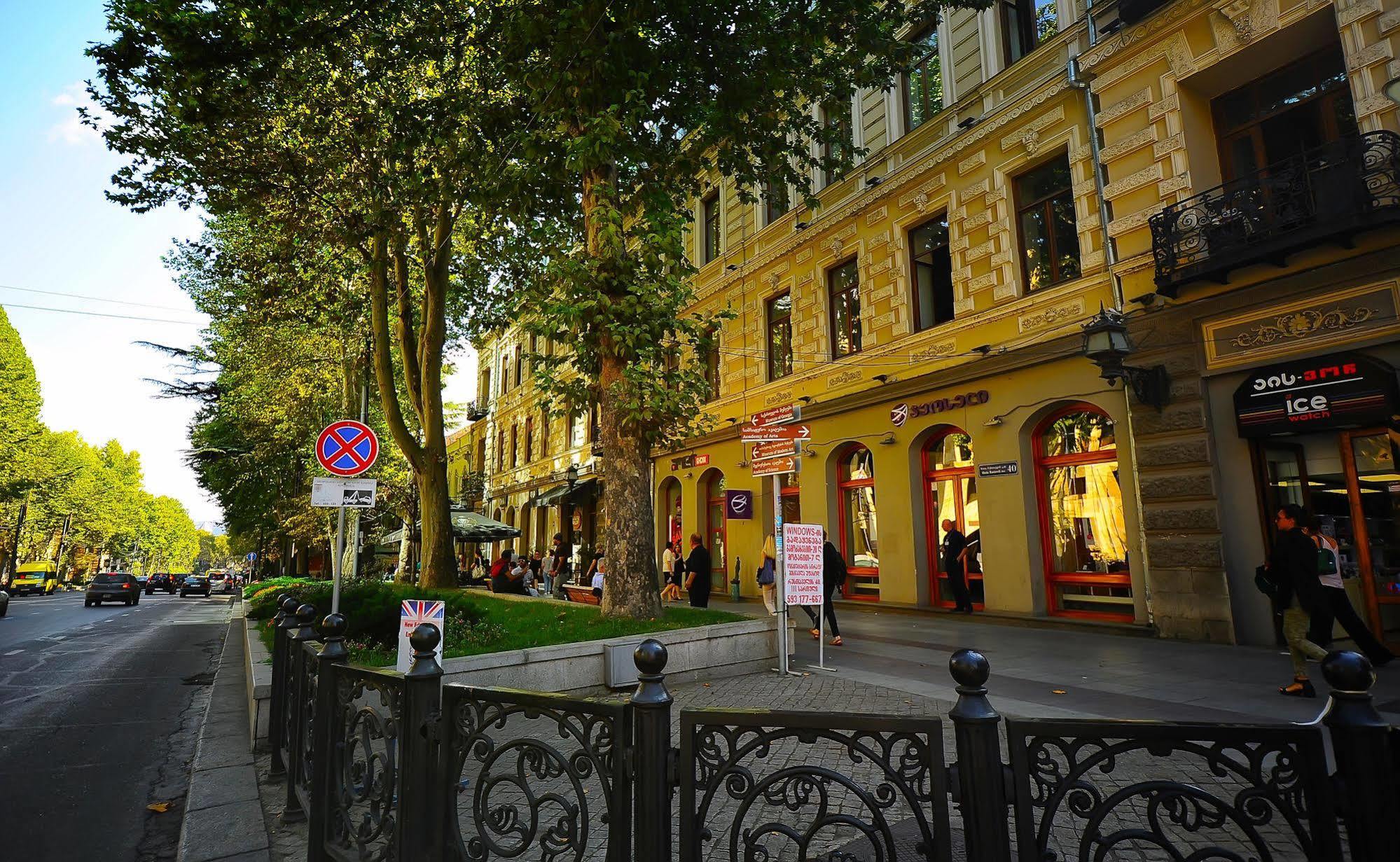 Villa Hotel Tbilisi Exteriör bild